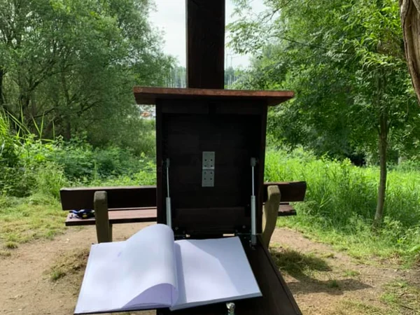 Bild 0: Das Gipfelkreuz auf dem Dietrichsberg